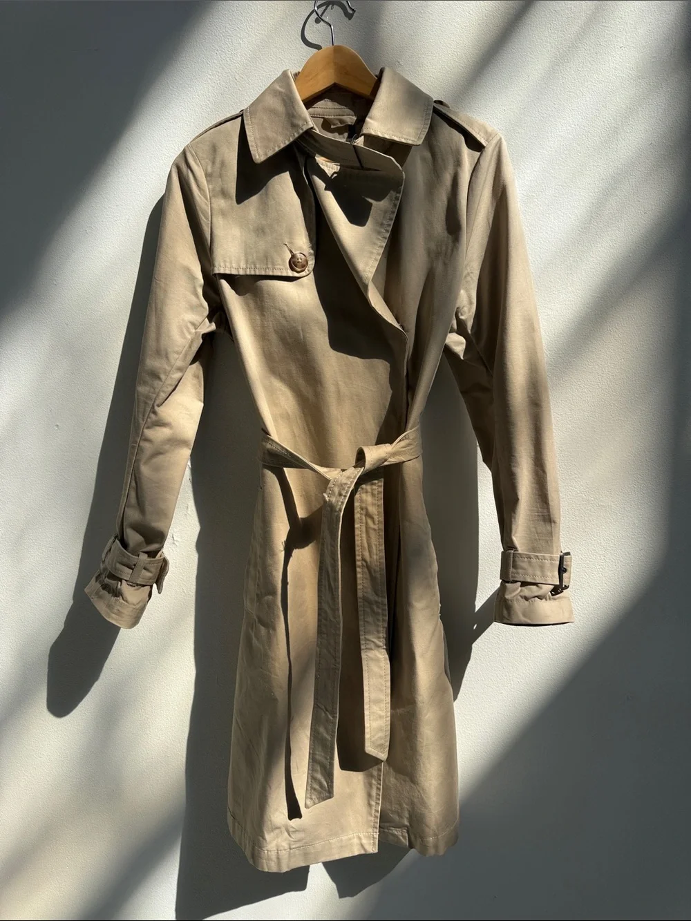 H&M Beige Belted Trench Coat